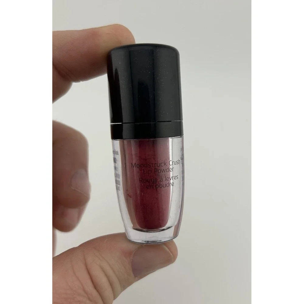 Younique‎ Moodstruck Crush Lip Powder ~ Curvaceous- New Without Box